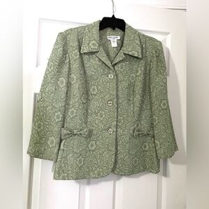 Vintage lightweight women’s dressy jacket size 14